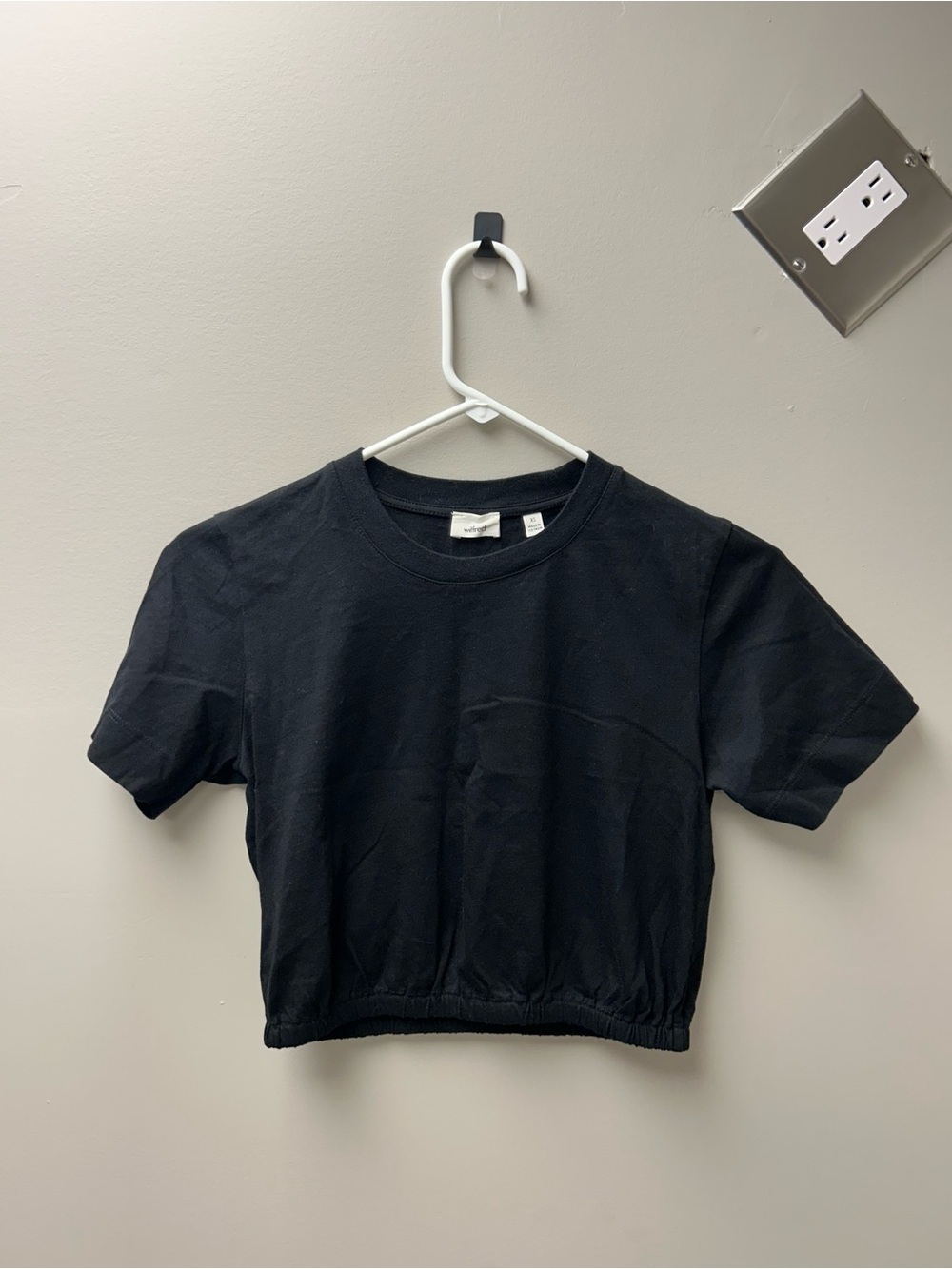 Wilfred Women’s Black Piaf Cropped T-Shirt